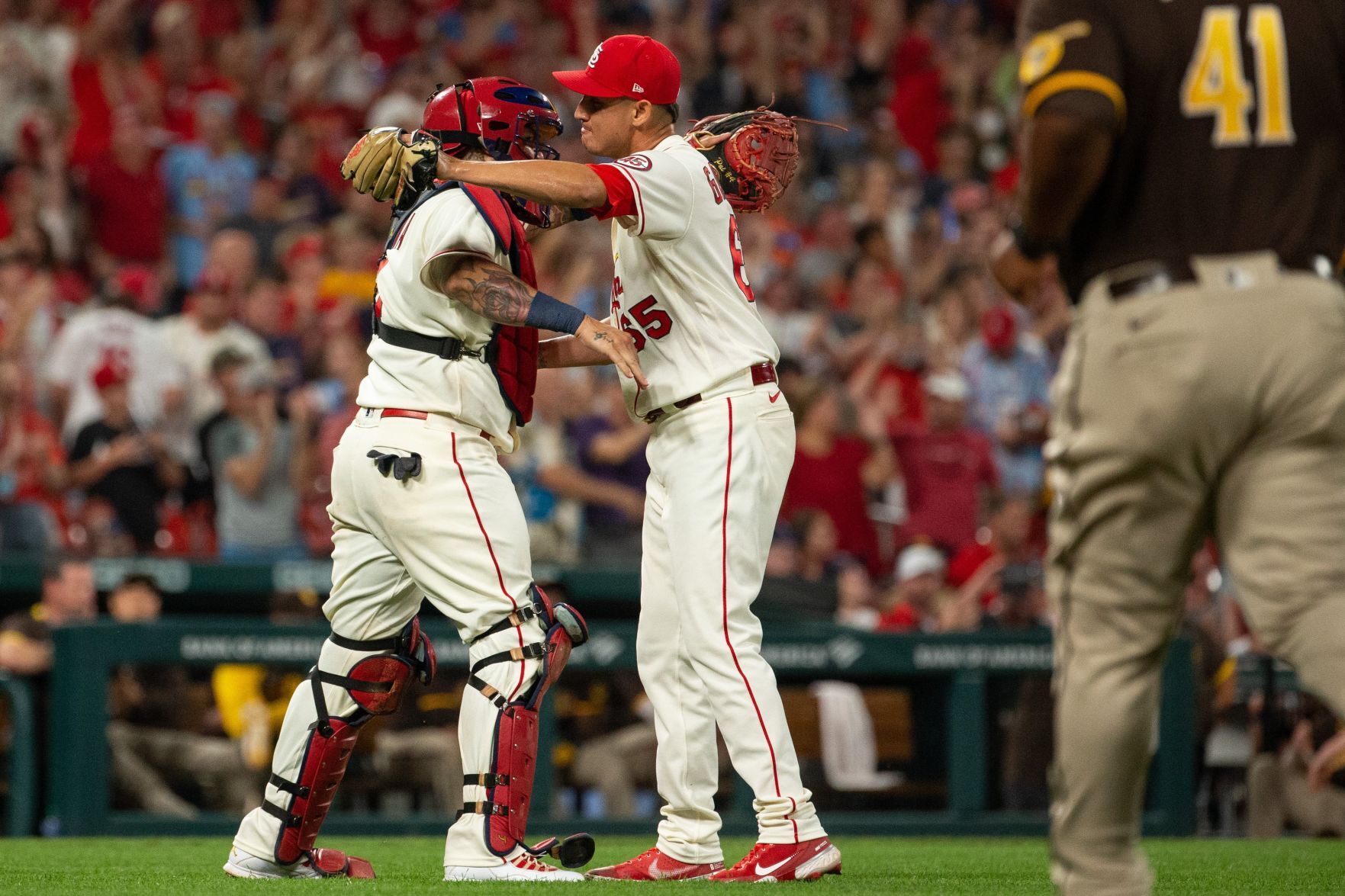 Cardinals take on Padres in second game at home